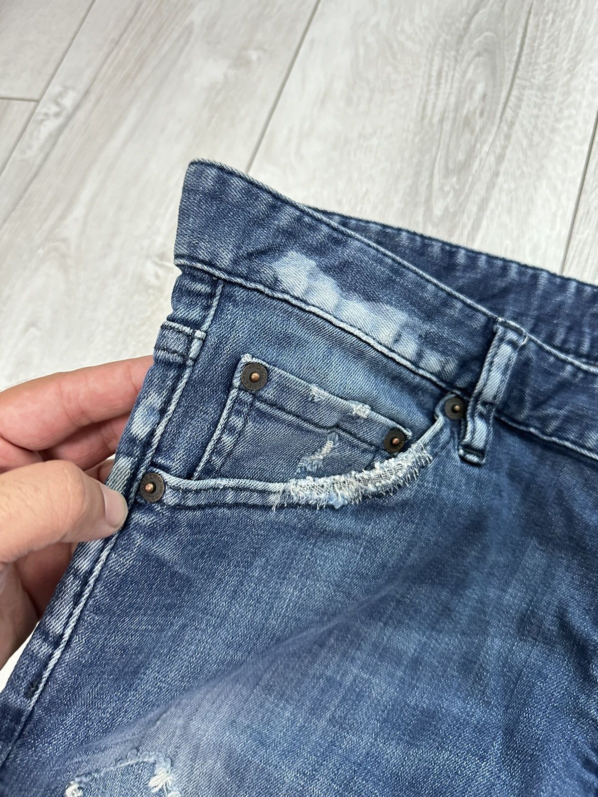 Dsquared2 Dsquared2 Distressed Vintage Denim Jeans Pants (A032) Size US 34 / EU 50 - 9 Thumbnail