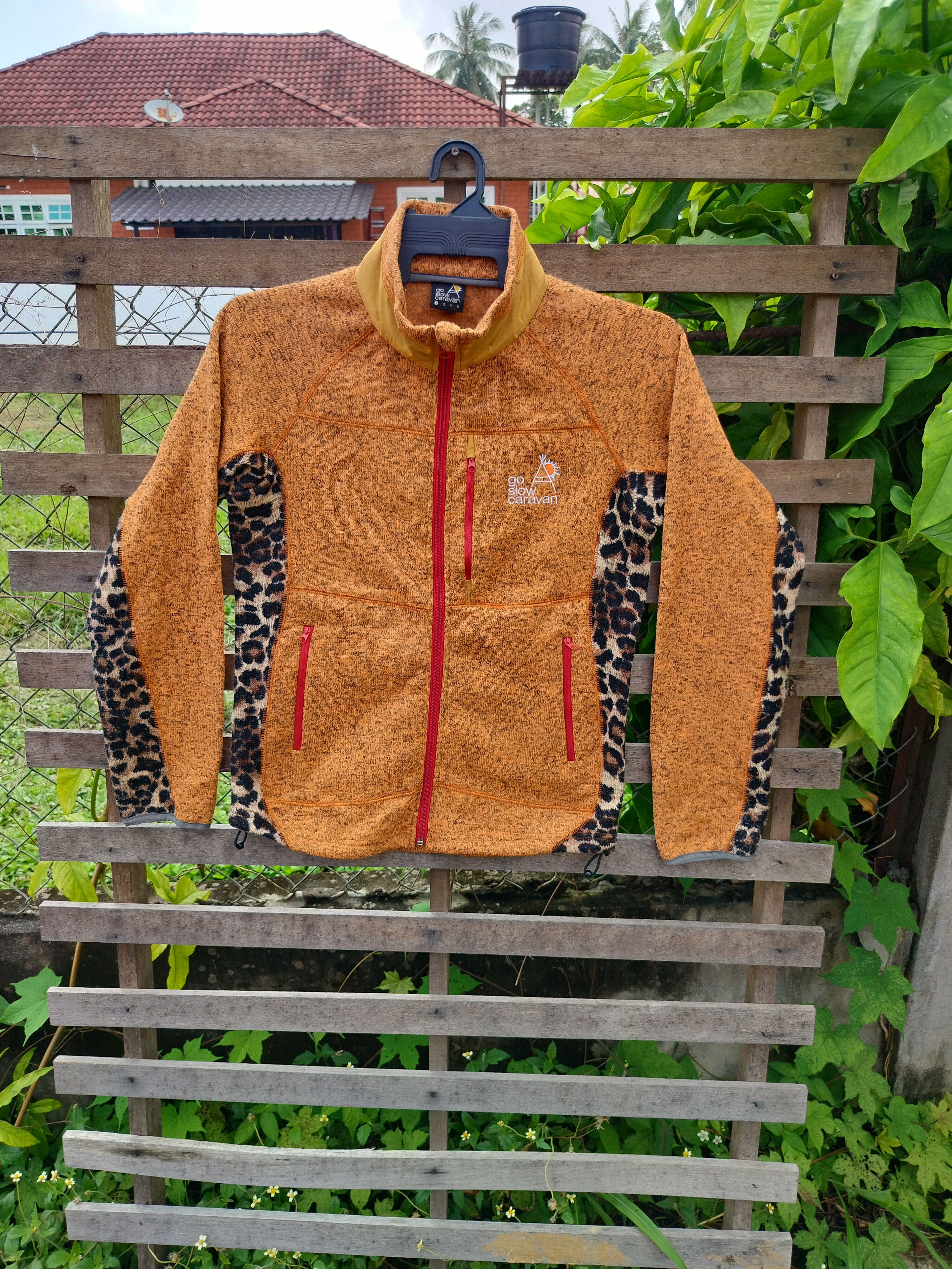 go slow caravan WILD!! GO SLOW CARAVAN LEOPARD 🐆 ZIPPER JACKET Size US S / EU 44-46 / 1 - 2 Thumbnail