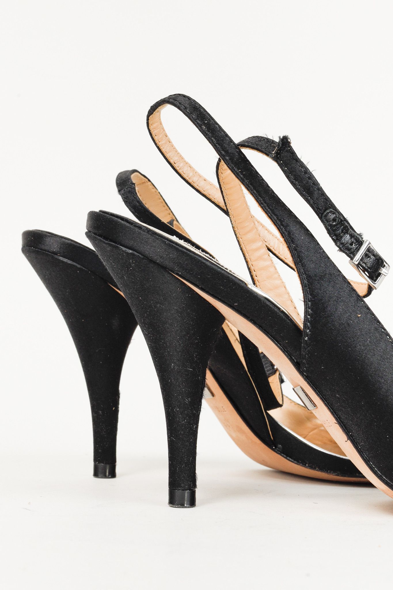 Badgley Mischka Badgley Mischka Dylan Diamante Buckle Black Tie Satin Heel Size US 5.5 / IT 35.5 - 8 Thumbnail