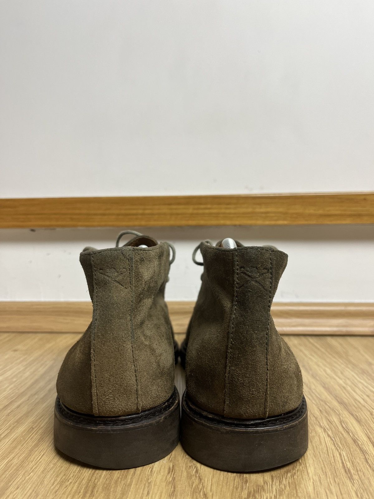 Hackett DDP Hackett London Mens Khaki Suede Chukka Boots Size US 9 / EU 42 - 3 Thumbnail