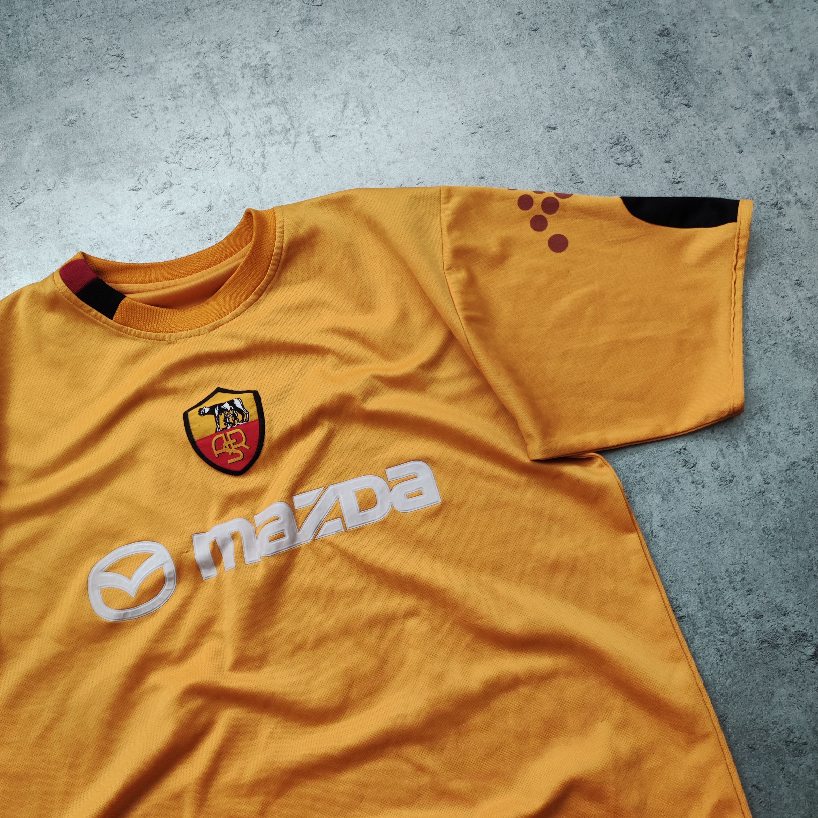 Vintage Vintage RARE 2003/04 AS Roma Third Football Jersey Size US M / EU 48-50 / 2 - 3 Thumbnail