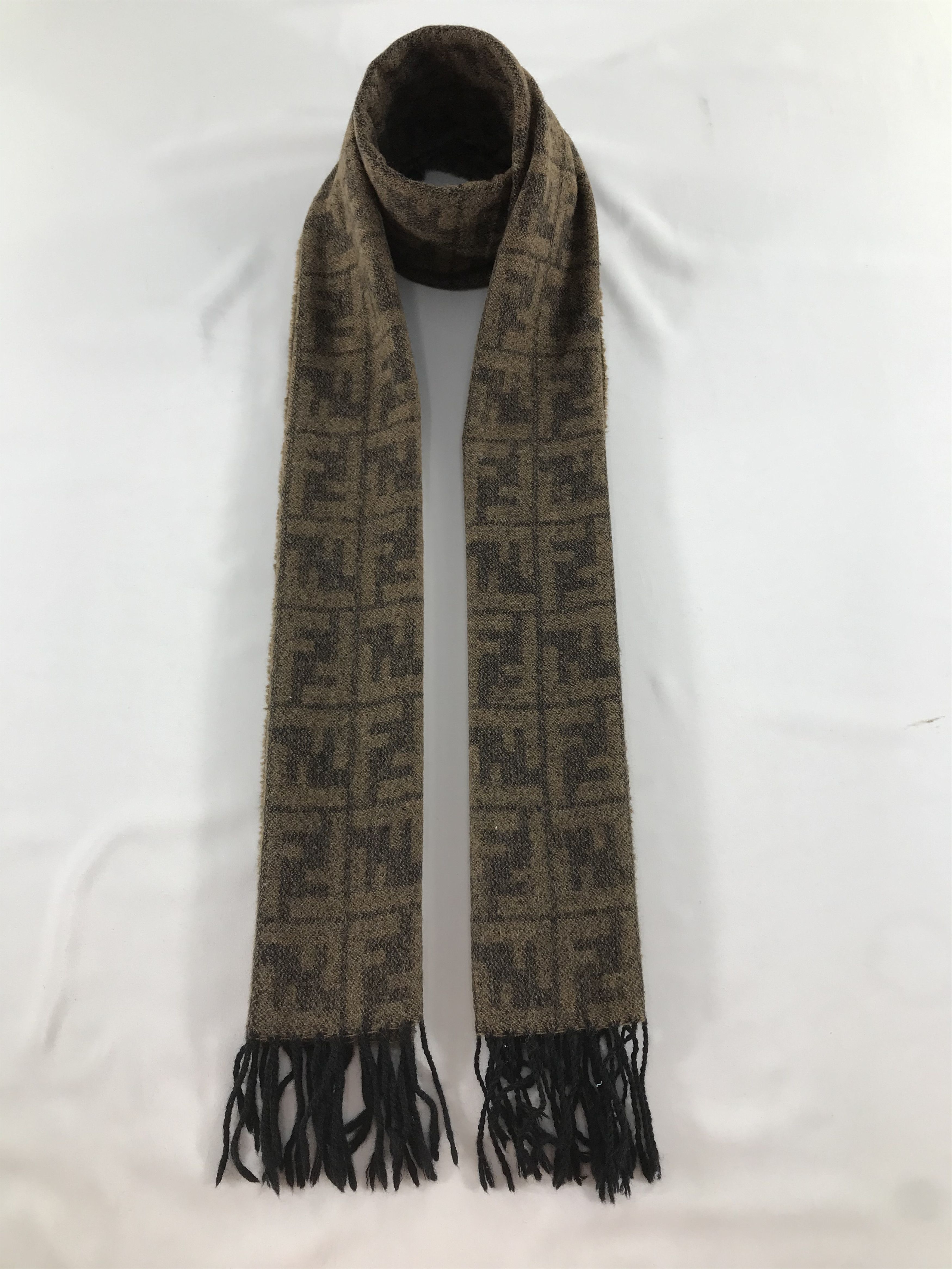 Fendi Fendi Monogram Full Print FF Wool Scarf Muffler V375 Size ONE SIZE - 1 Thumbnail