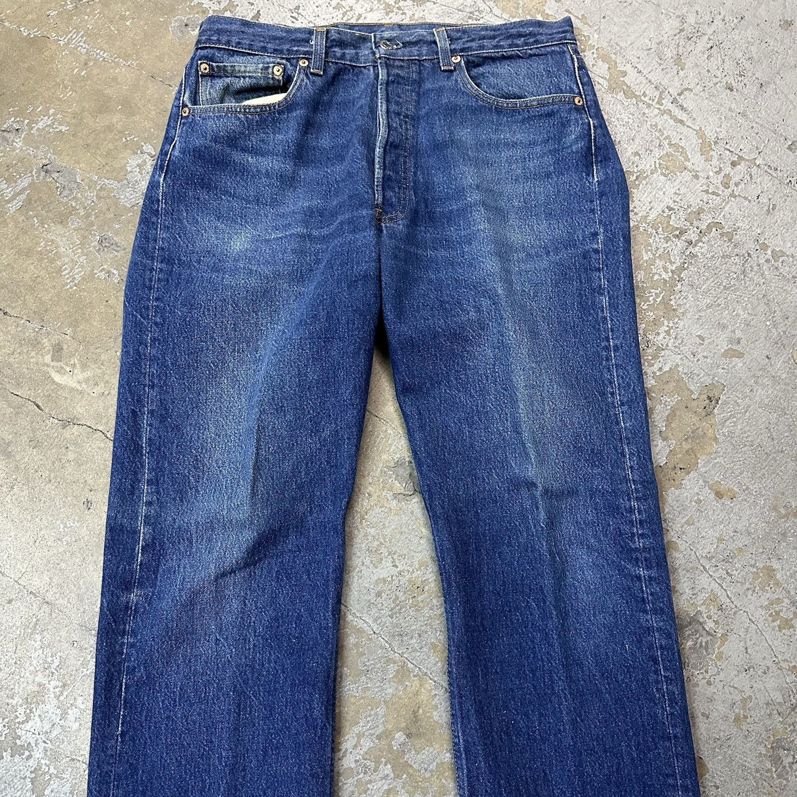Levi's × Vintage Vintage 80s Levi’s 501 Straight Dark Wash Denim Jeans 34x30 Size US 34 / EU 50 - 2 Thumbnail