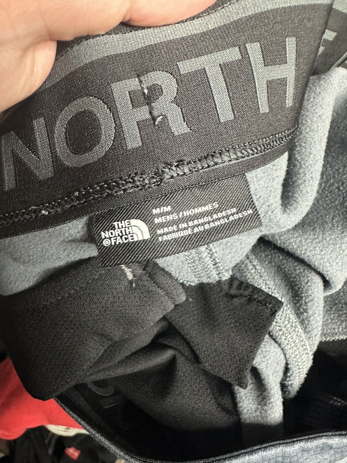 The North Face The North Face Training Shorts Size US 32 / EU 48 - 11 Thumbnail