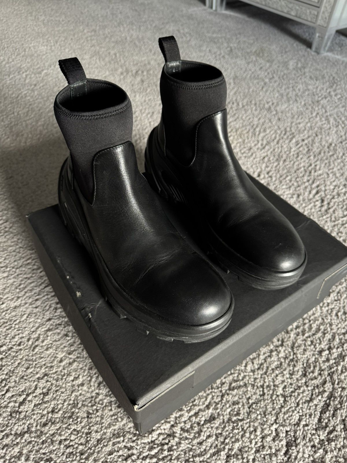 1017 ALYX 9SM 1017 Alyx 9SM Leather Mid SKX Sole Boot Size US 11 / EU 44 - 3 Thumbnail