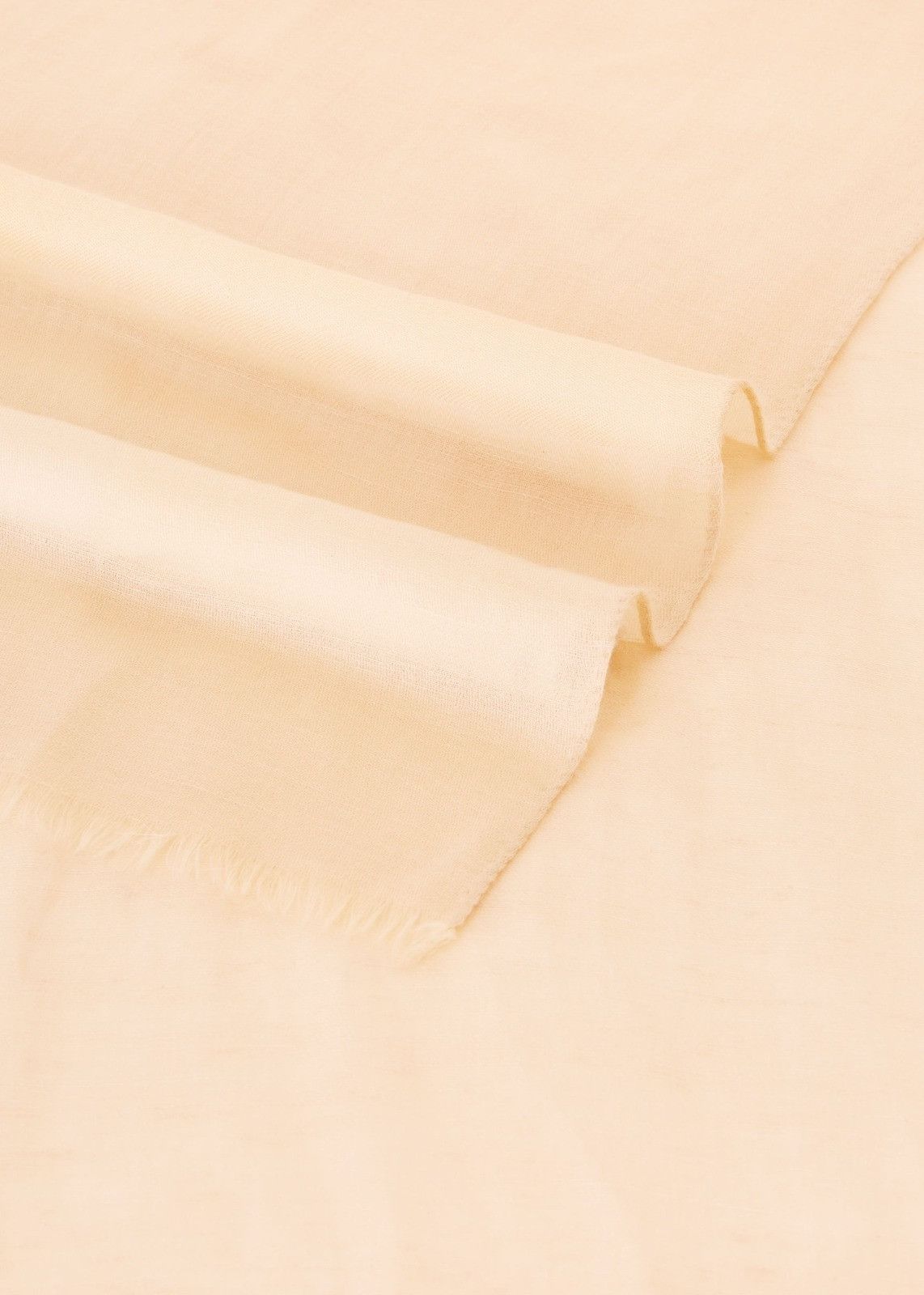 Loro Piana o1srvl11e0824 Size: OS / Jumeirah Cashmere Stole in Ivory Size ONE SIZE - 2 Thumbnail