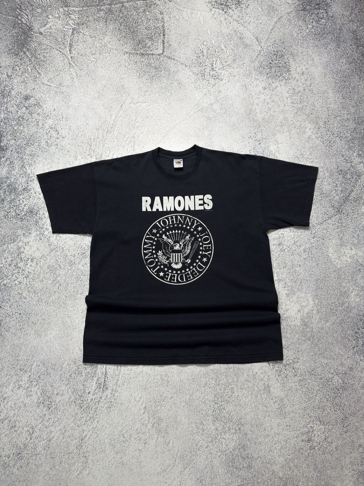 Band Tees 2006 Vintage Ramones Shirt Hey Ho Let's Go Vintage Band Tees Size US XL / EU 56 / 4 - 7 Thumbnail