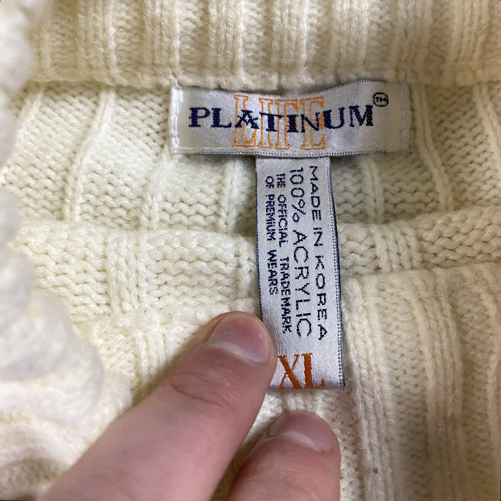 Alife VTG Y2K 90S PLATINUM LIFE BIGGIE FOX BIGGIE SWEATER IVORY CHECKERED RAPPER KNIT PULLOVER MEN XL BARE FOX BIGGIE IVORY CHECKERED 90s HIP HOP Size US XL / EU 56 / 4 - 4 Thumbnail