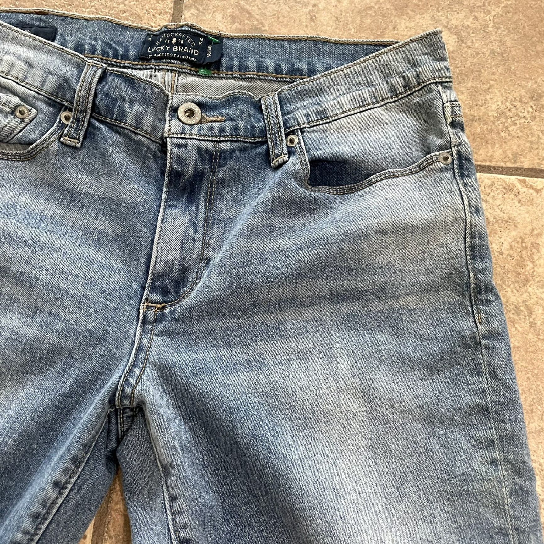 Lucky Brand VINTAGE Lucky Brand Sweet Crop Jeans Women 10x30 Blue Cropped Shirt? Size 32" / US 10 / IT 46 - 2 Thumbnail