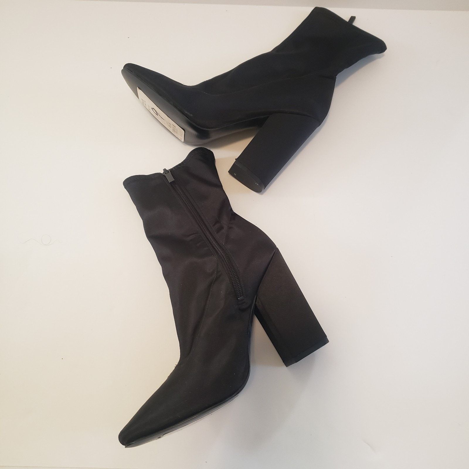 Kendall And Kylie Kendall + Kylie Hailey Satin Ankle Boots Size 9M Size US 9 / IT 39 - 5 Thumbnail