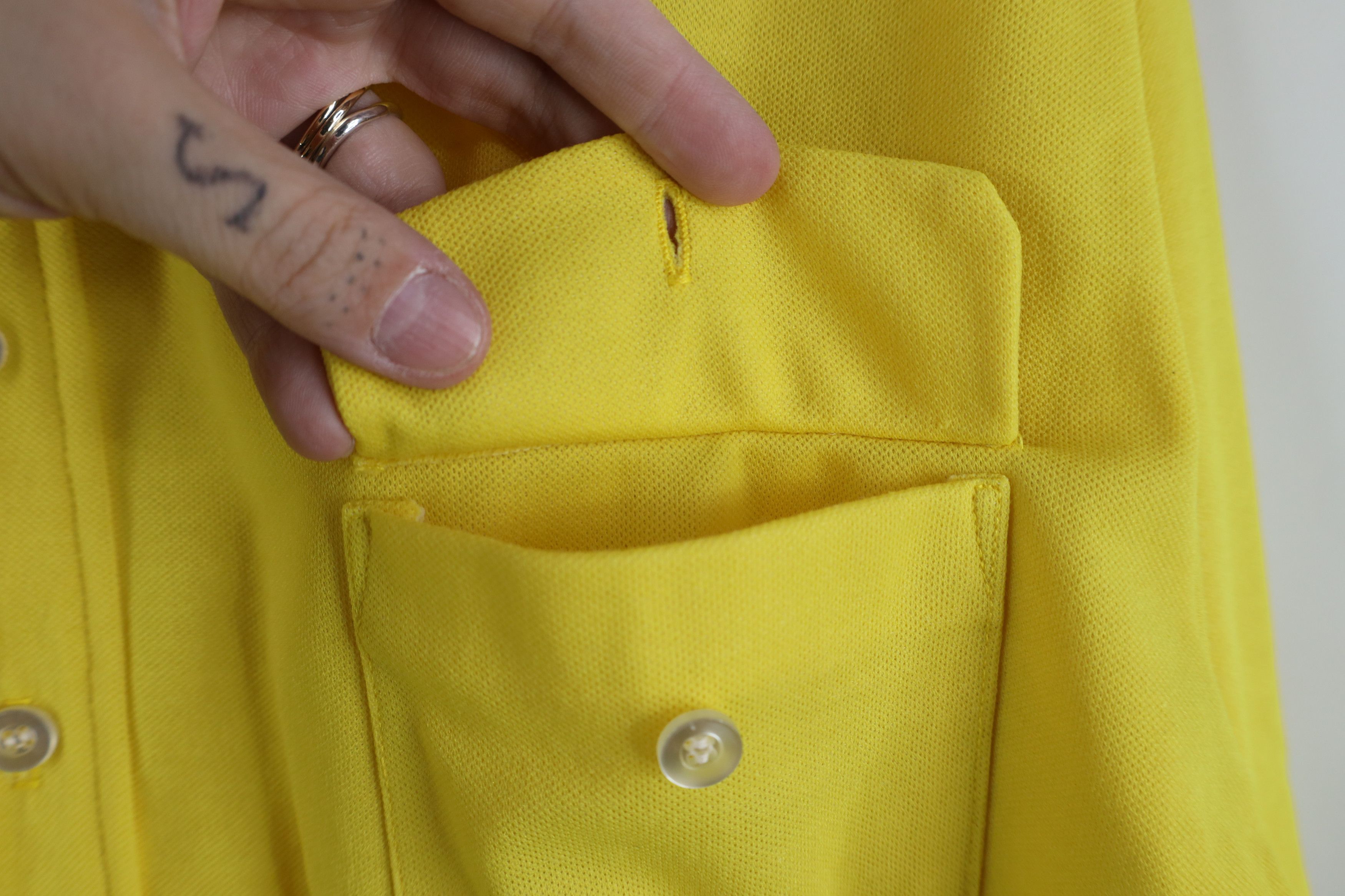 Vintage Vintage 70s Streetwear Collar Knit Polo Shirt Yellow USA Size US L / EU 52-54 / 3 - 7 Thumbnail