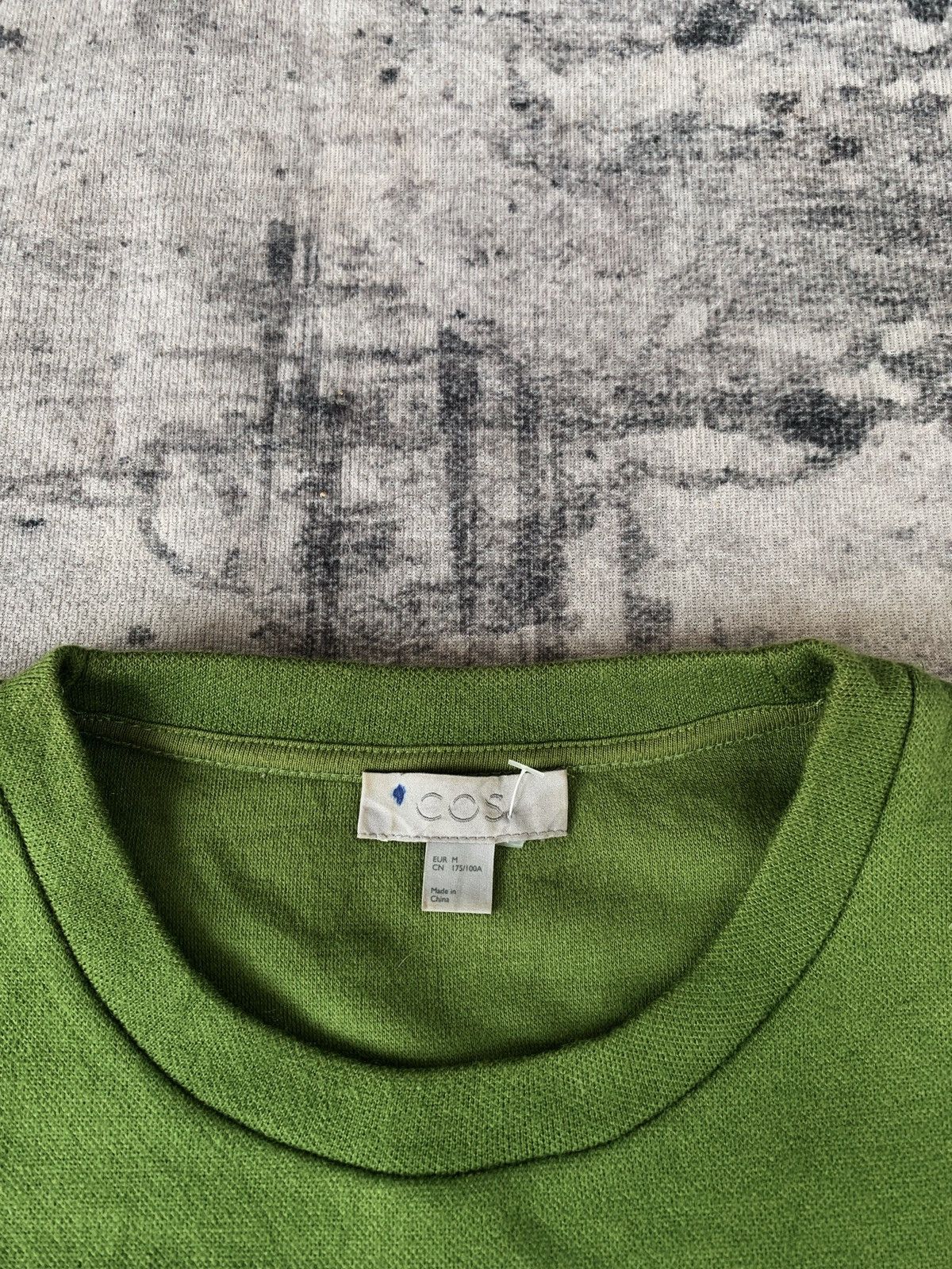 Cos Longsleev COS boxy fit Size US L / EU 52-54 / 3 - 3 Thumbnail