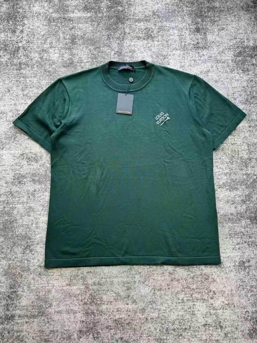 Louis Vuitton Louis Vuitton Green Knit Pin Short Sleeve Size US XXL / EU 58 / 5 - 1 Thumbnail
