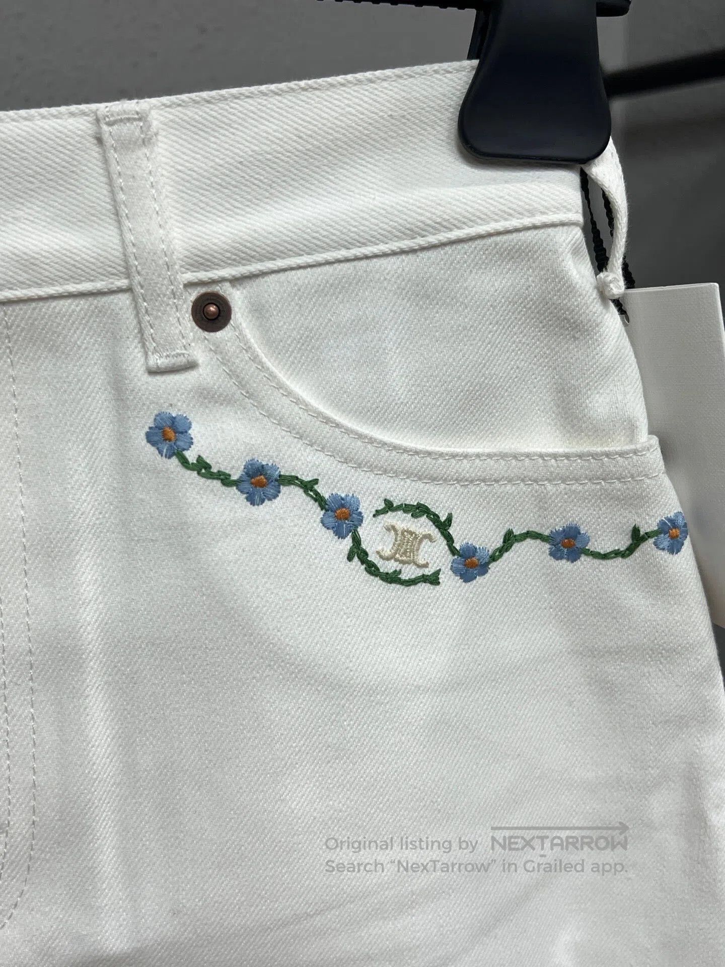 Celine CELINE White Floral Embroidered Denim Skirt| Size XS / US 0-2 / IT 36-38 - 3 Thumbnail