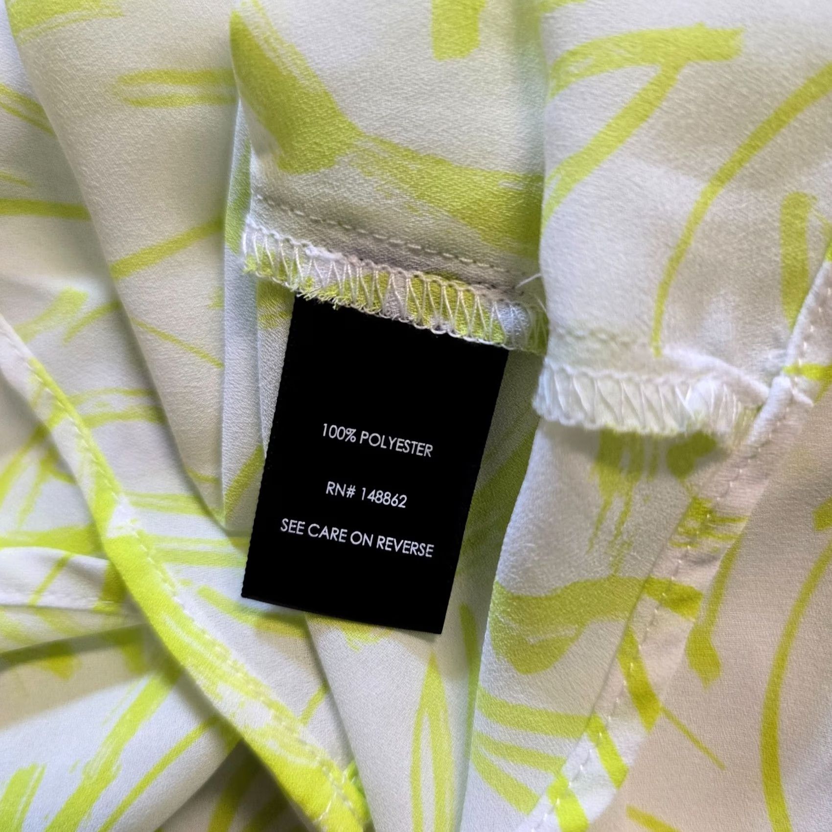Torrid Torrid Top Womens 3X White Green V Neck Peplum Short Sleeve Sheer Casual Blouse Size XXL / US 16-18 / IT 52-54 - 7 Thumbnail
