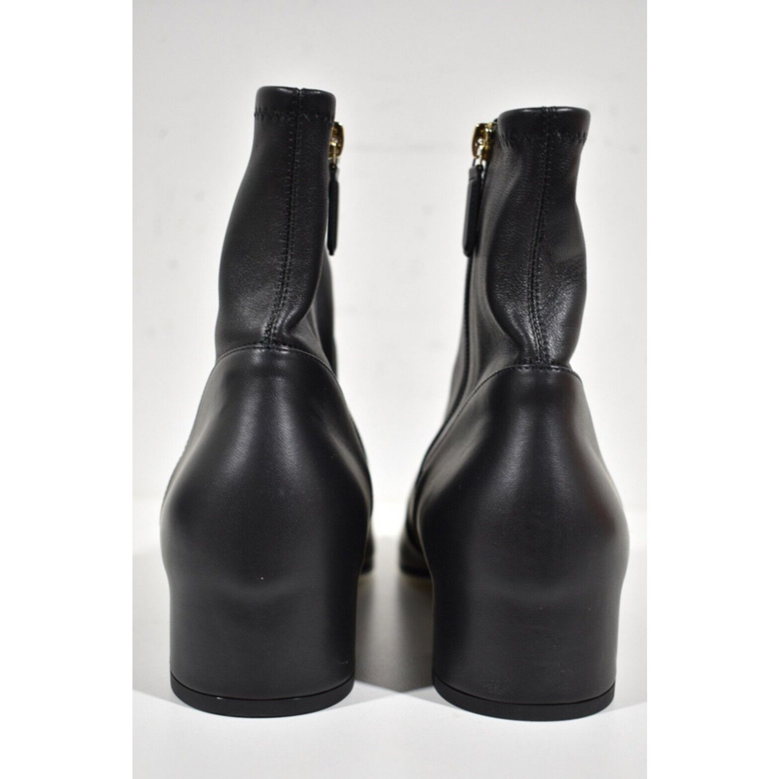 Chanel Chanel 21C Black Stretch Lambskin CC Pointed Toe Zipper Size US 10 / IT 40 - 9 Thumbnail