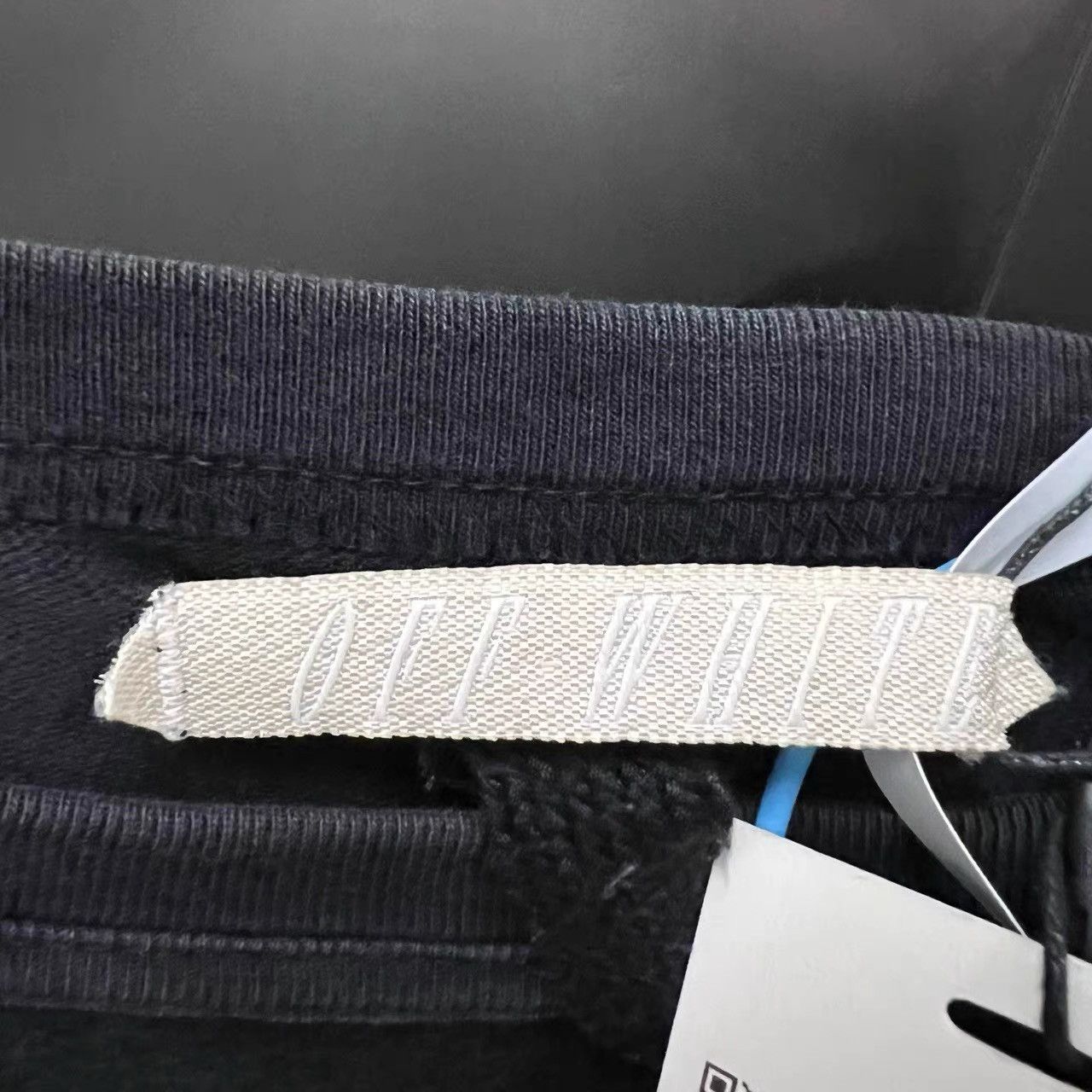 Off-White OFF-WHITE Black Grey Flocked Warning Line Short Sleeve K28 Size US L / EU 52-54 / 3 - 3 Thumbnail