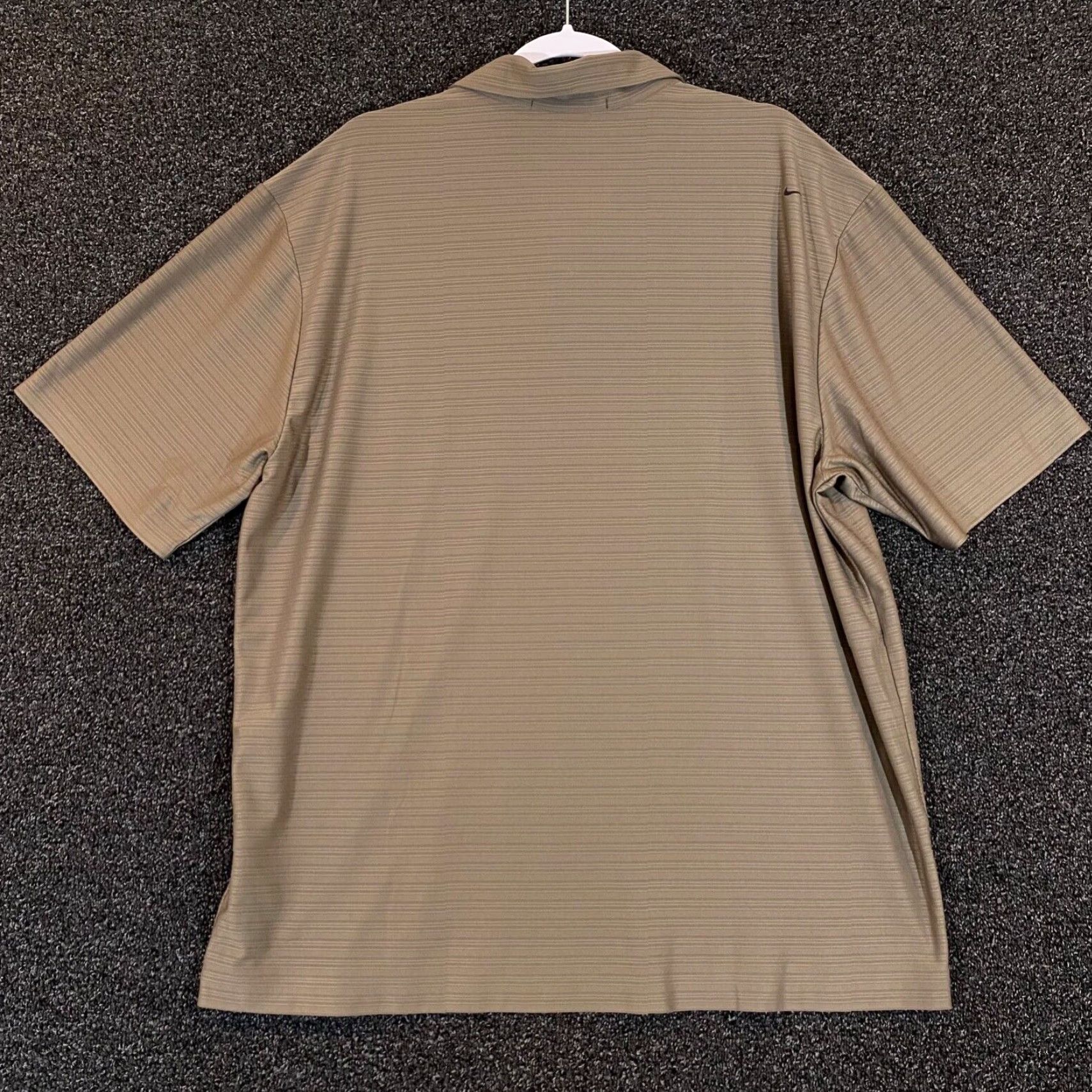 Vintage TIGER WOODS Polo Shirt Mens XL Brown Disney Epcot Golf Shirt S/S Platinum Snap Size US XL / EU 56 / 4 - 6 Thumbnail