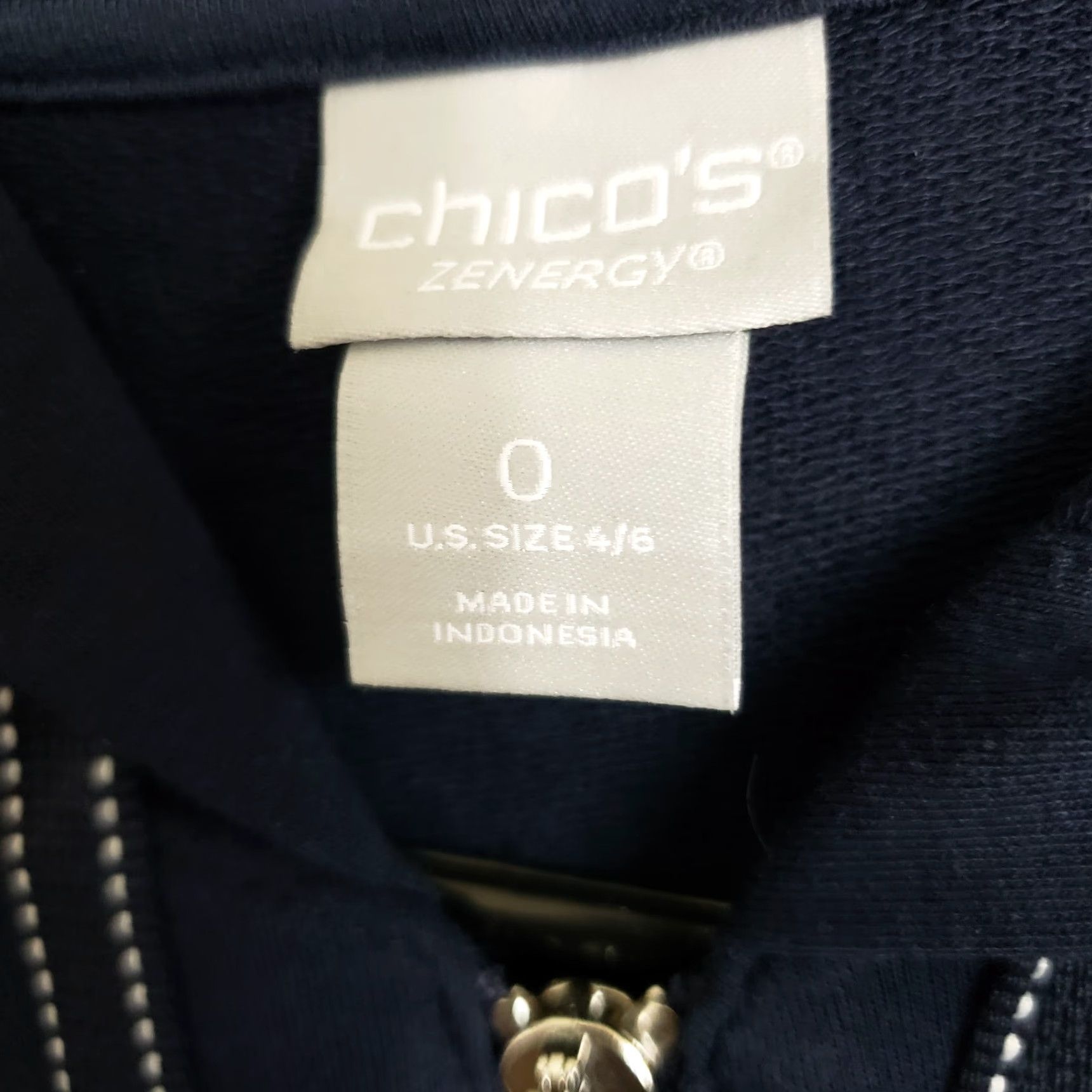 Vintage Chico's Zenergy Sweatshirt Jacket Sz S Blue 3/4 Sleeve Zip Full Zip Activewear Womens Size S / US 4 / IT 40 - 6 Thumbnail