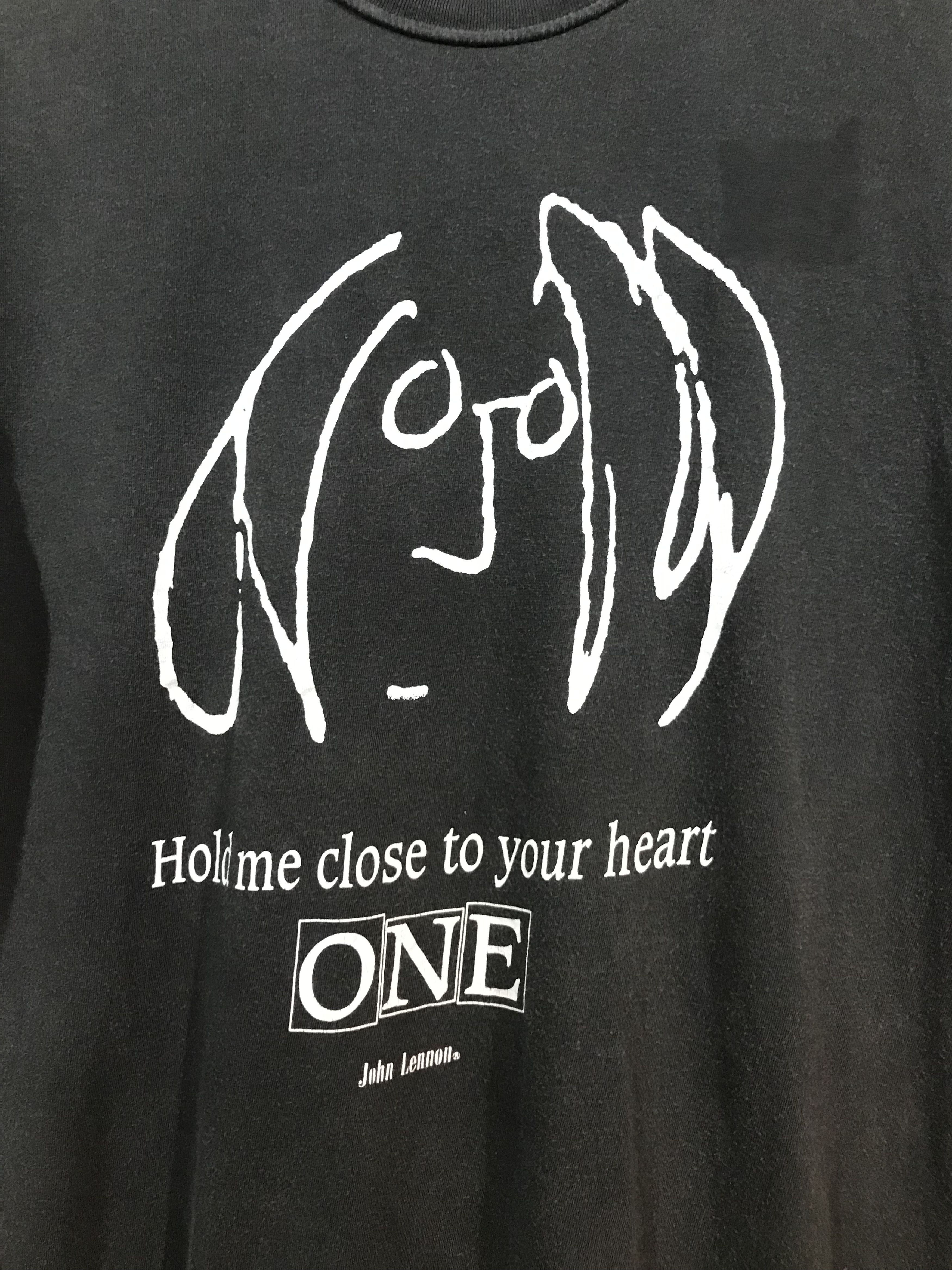 Other VINTAGE JOHN LENNON HOLD ME CLOSE TO YOUR HEART ONE TEE Size US S / EU 44-46 / 1 - 3 Thumbnail