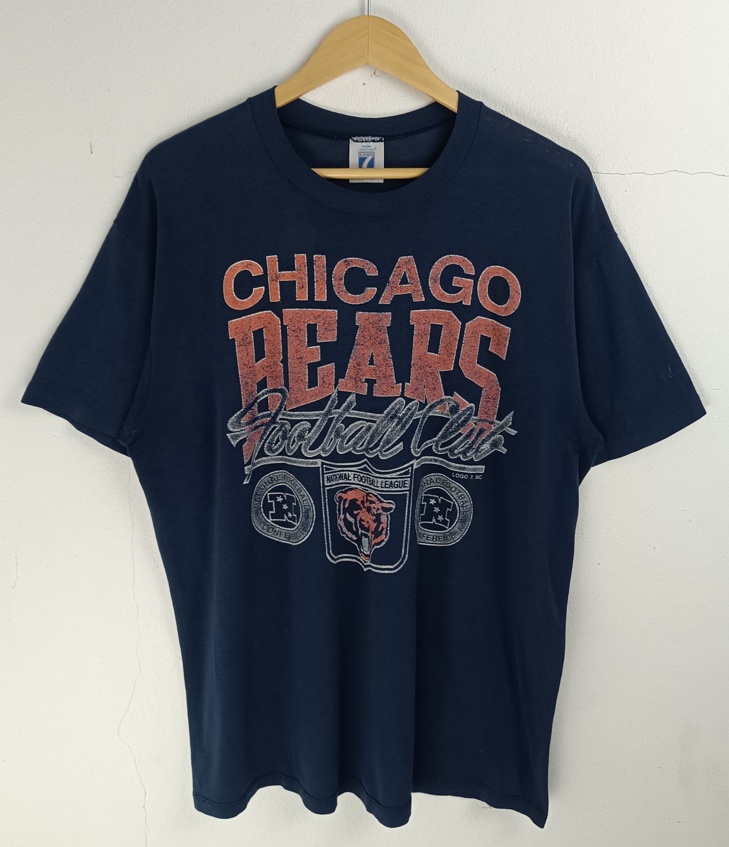 NFL VINTAGE 80'S NFL CHICAGO BEARS FADED TEE BULLS CUBS SOX Size US XL / EU 56 / 4 - 3 Thumbnail