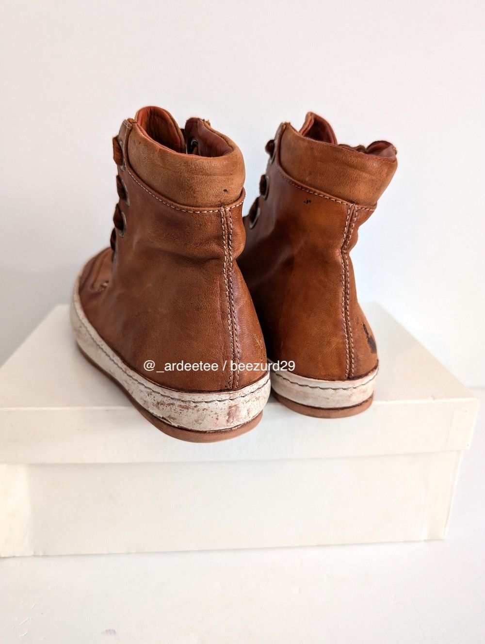 A1923 *NEW* BURNT ORANGE CAVALLO SNEAKERS Size US 7 / IT 37 - 5 Thumbnail