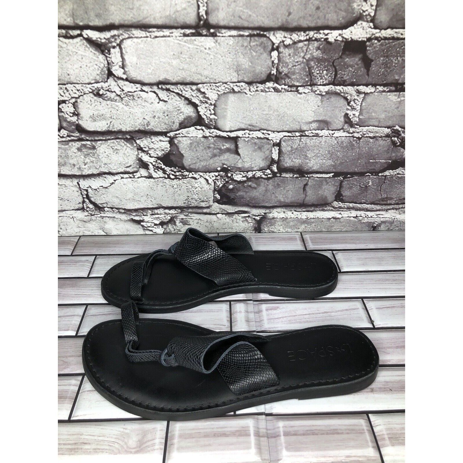 Other L*Space Miramar Black Leather SnakeSkin Print Toe Post Sanda Size US 9 / IT 39 - 1 Thumbnail