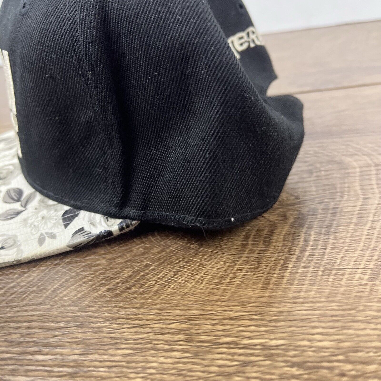 Other Monsters Hat Monsters Snapback Hat Black Hat Adjustable Blac Size ONE SIZE - 9 Thumbnail