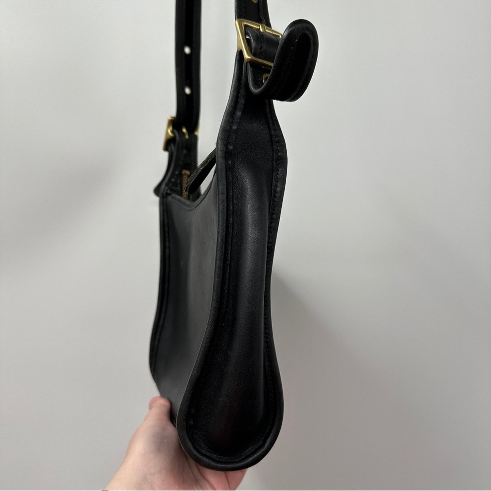 Coach Vintage Coach 9997 Legacy Black Genuine Leather Crossbody Size ONE SIZE - 3 Thumbnail