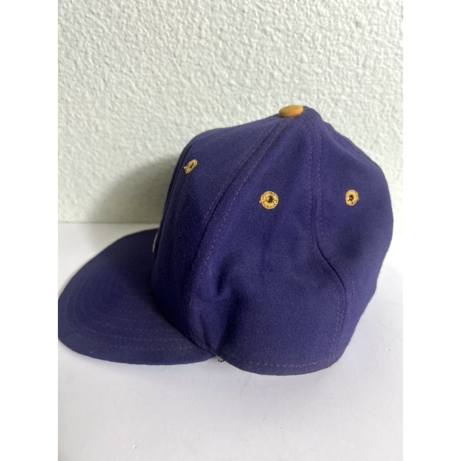 New Era VINTAGE New Era Major League Promodel Baseball Hat 7 1/8 Purple Gold L Mens Baseball Cap Size ONE SIZE - 6 Thumbnail