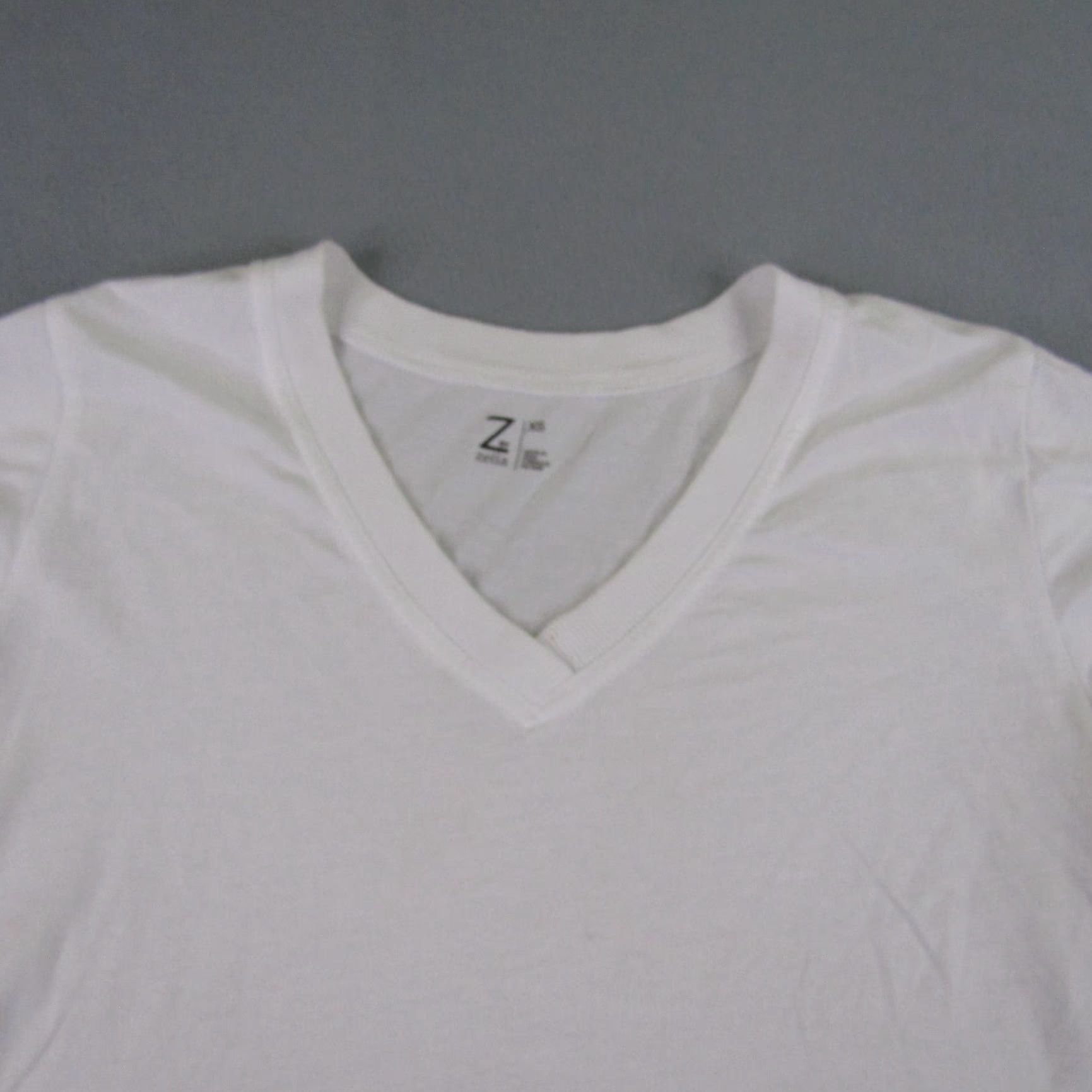 Vintage VINTAGE Not Applicable - Zella Shirt Womens XS White V-Neck Athletic T-Shirt Adult XS White Basic Breathable Casual Sport 2010s Womens Size XS / US 0-2 / IT 36-38 - 4 Thumbnail