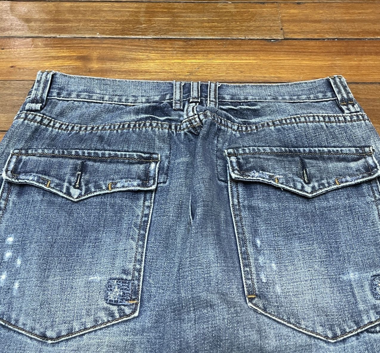 Le Grande Bleu (L.G.B.) Vintage Japanese Brand Semantic Design Patchwork Jeans 1990s Size US 30 / EU 46 - 4 Thumbnail