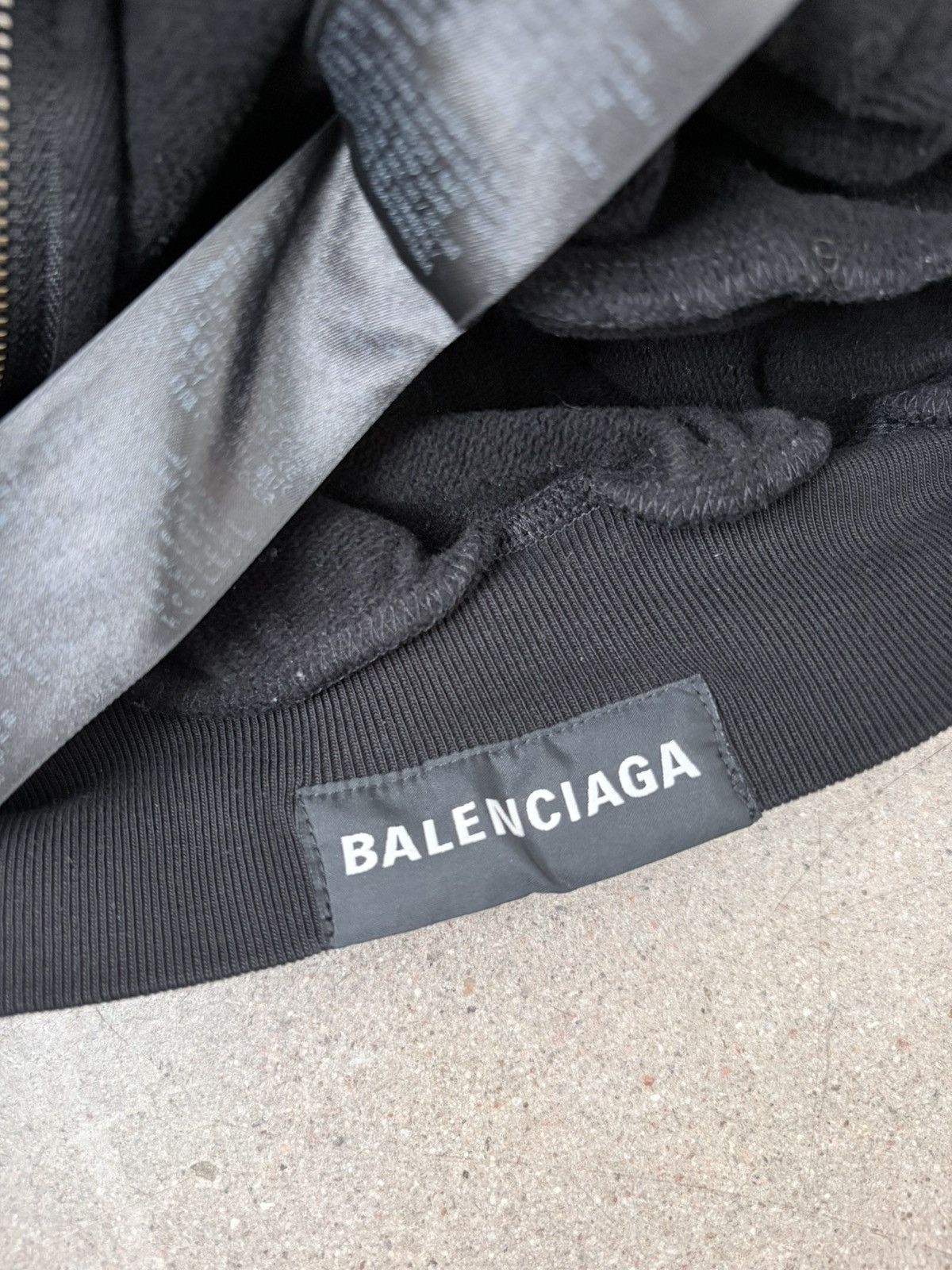 Balenciaga back tab cropped zip up Size US S / EU 44-46 / 1 - 8 Thumbnail