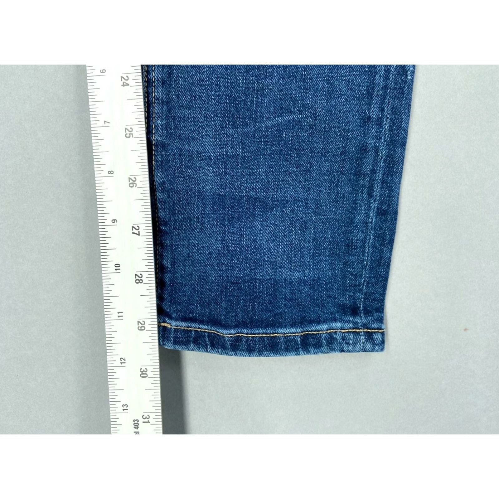 Vintage McGuire Jeans Womens Skinny High Waist Blue Medium Wash Stretch Newton 26 Size 26" / US 2 / IT 38 - 6 Thumbnail