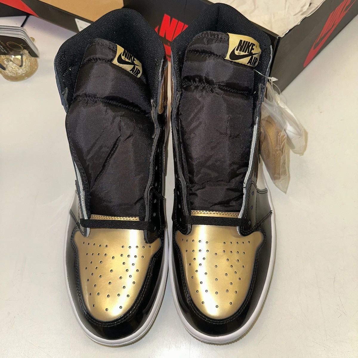 Jordan Brand × Nike Size 13 - Air Jordan 1 Retro OG NRG High Gold Toe Size US 13 / EU 46 - 5 Thumbnail