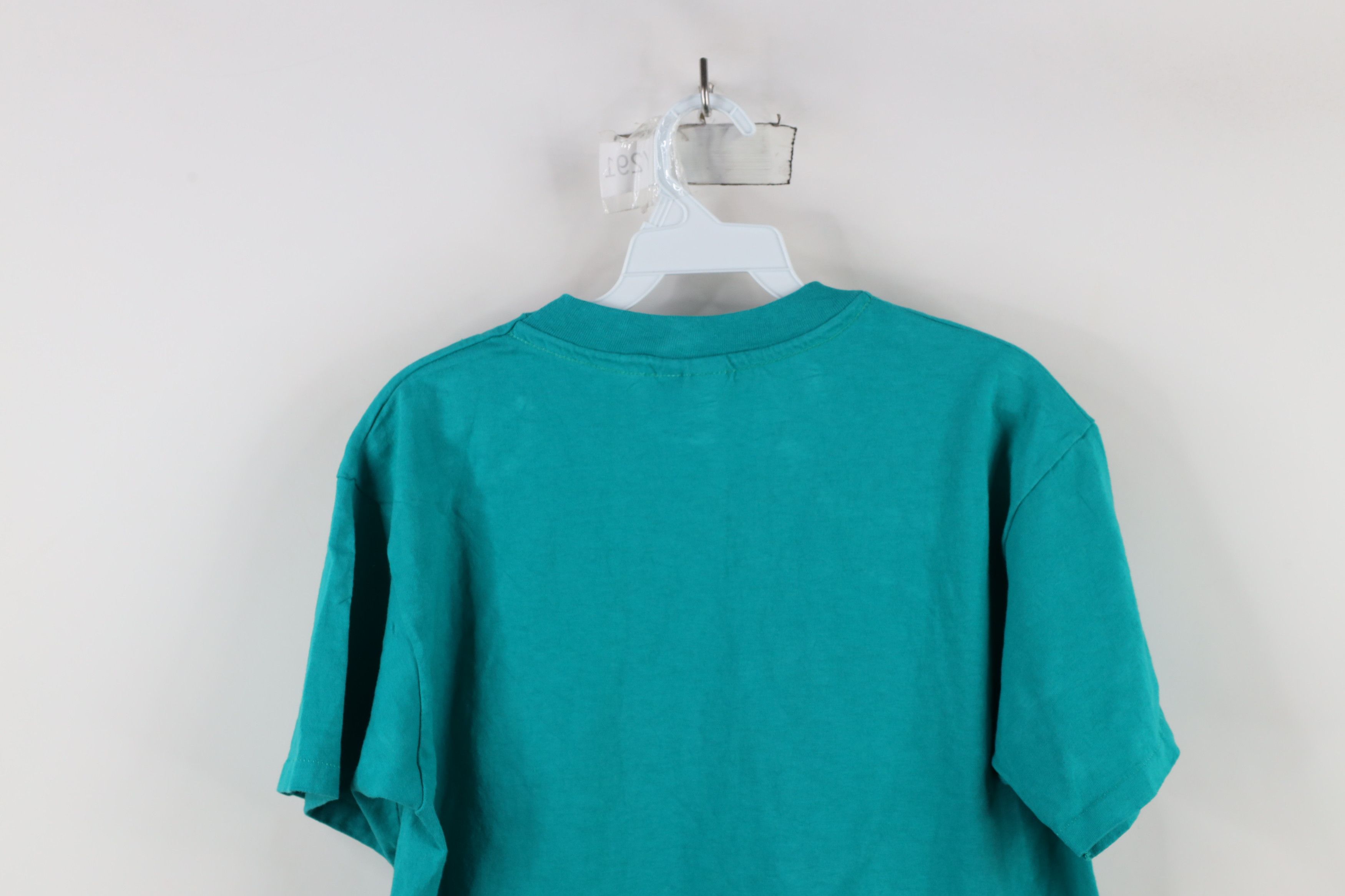 Vintage Vintage 90s Streetwear Spell Out Alaska Trees T-Shirt USA Size M / US 6-8 / IT 42-44 - 13 Thumbnail