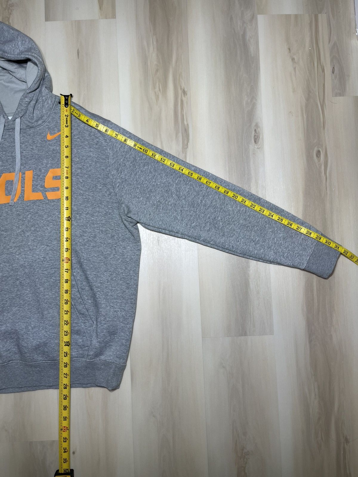 Nike Nike University Of Tennessee Vols Check Grey Men Hoodie Sz L Size US L / EU 52-54 / 3 - 5 Thumbnail