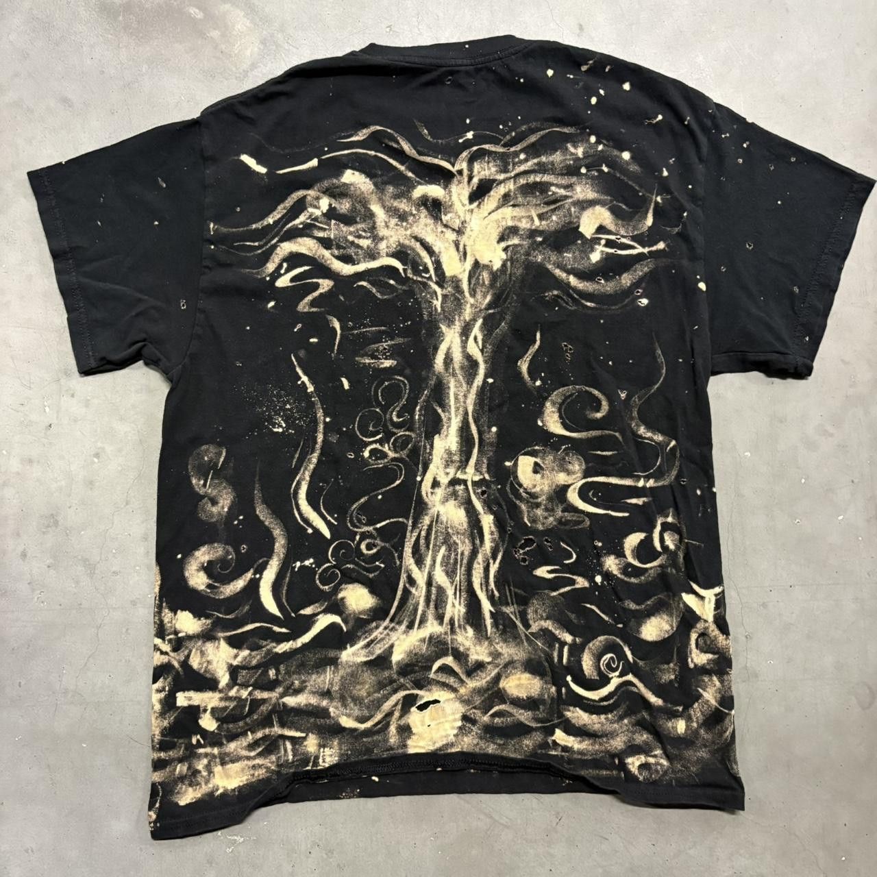 Japanese Brand × Vintage Crazy Vintage Y2K/2000s Demon Goth Grunge Black skull Graphic Tee! Size US S / EU 44-46 / 1 - 3 Thumbnail
