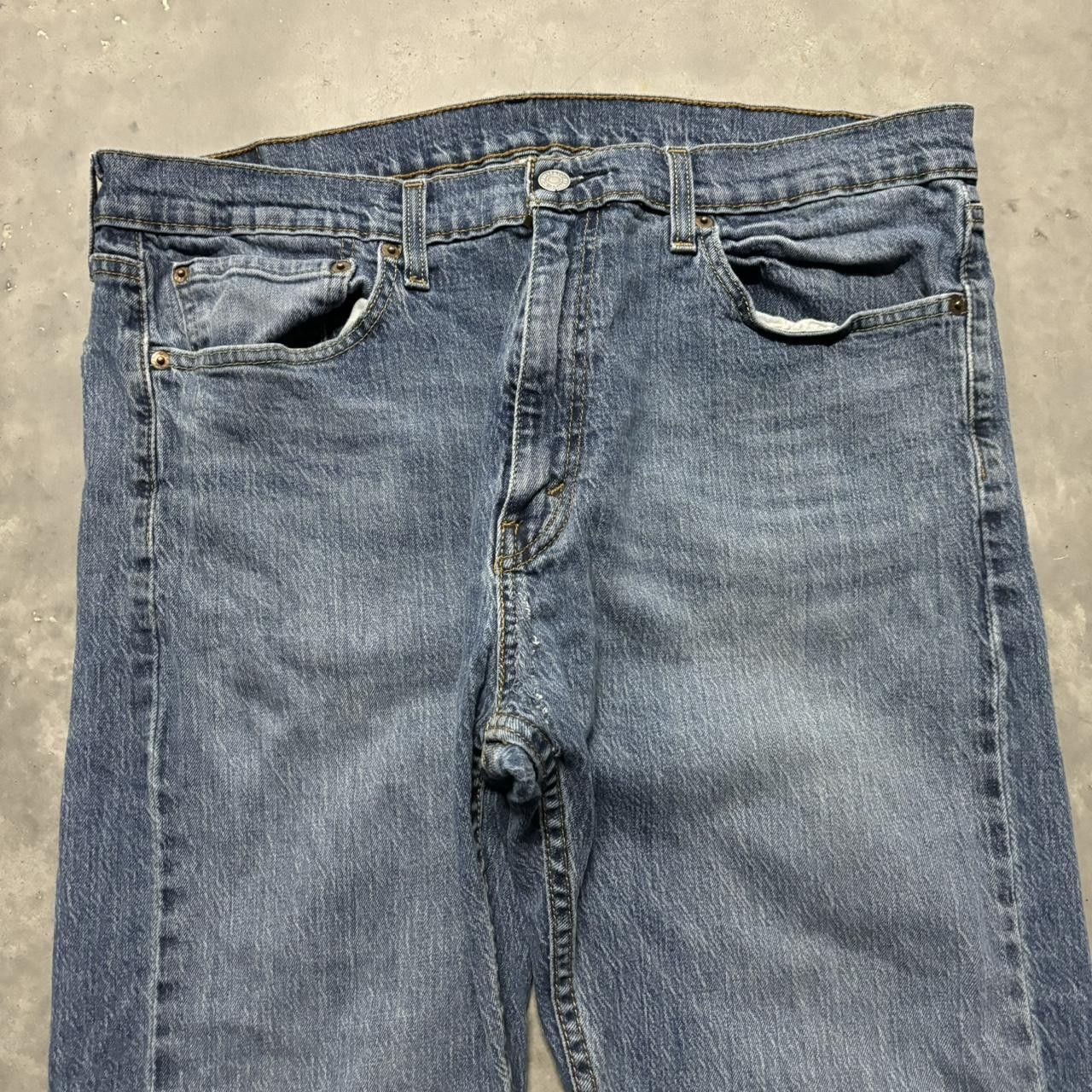 Levi's × Vintage Crazy Vintage Y2K/2000s Grunge Levi’s Medium Wash Essential Denim Jeans! Size US 36 / EU 52 - 5 Thumbnail