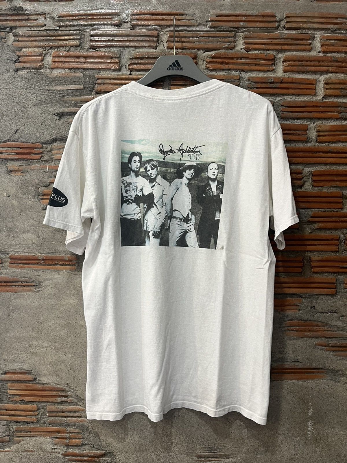 Band Tees Vintage Jane’s Addiction Promo STRAYS Album 00’s Tshirt Size US L / EU 52-54 / 3 - 3 Thumbnail