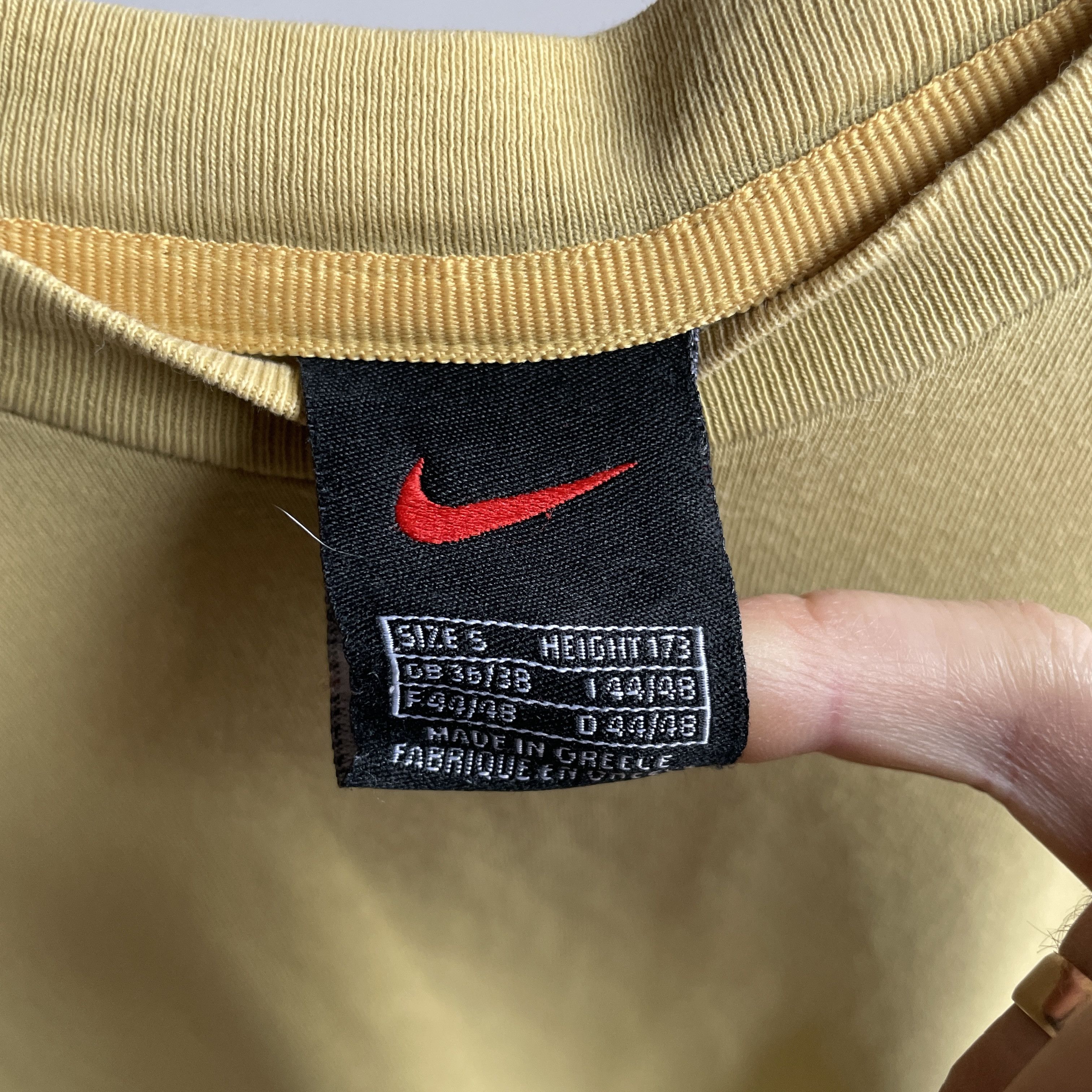 Nike Nike Vintage 90's T-Shirt Size S Size US S / EU 44-46 / 1 - 8 Thumbnail