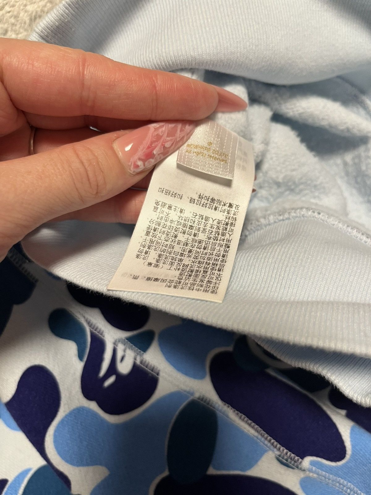 Bape ABC Camo Crystal Stone Shark Hoodie Size US M / EU 48-50 / 2 - 4 Thumbnail