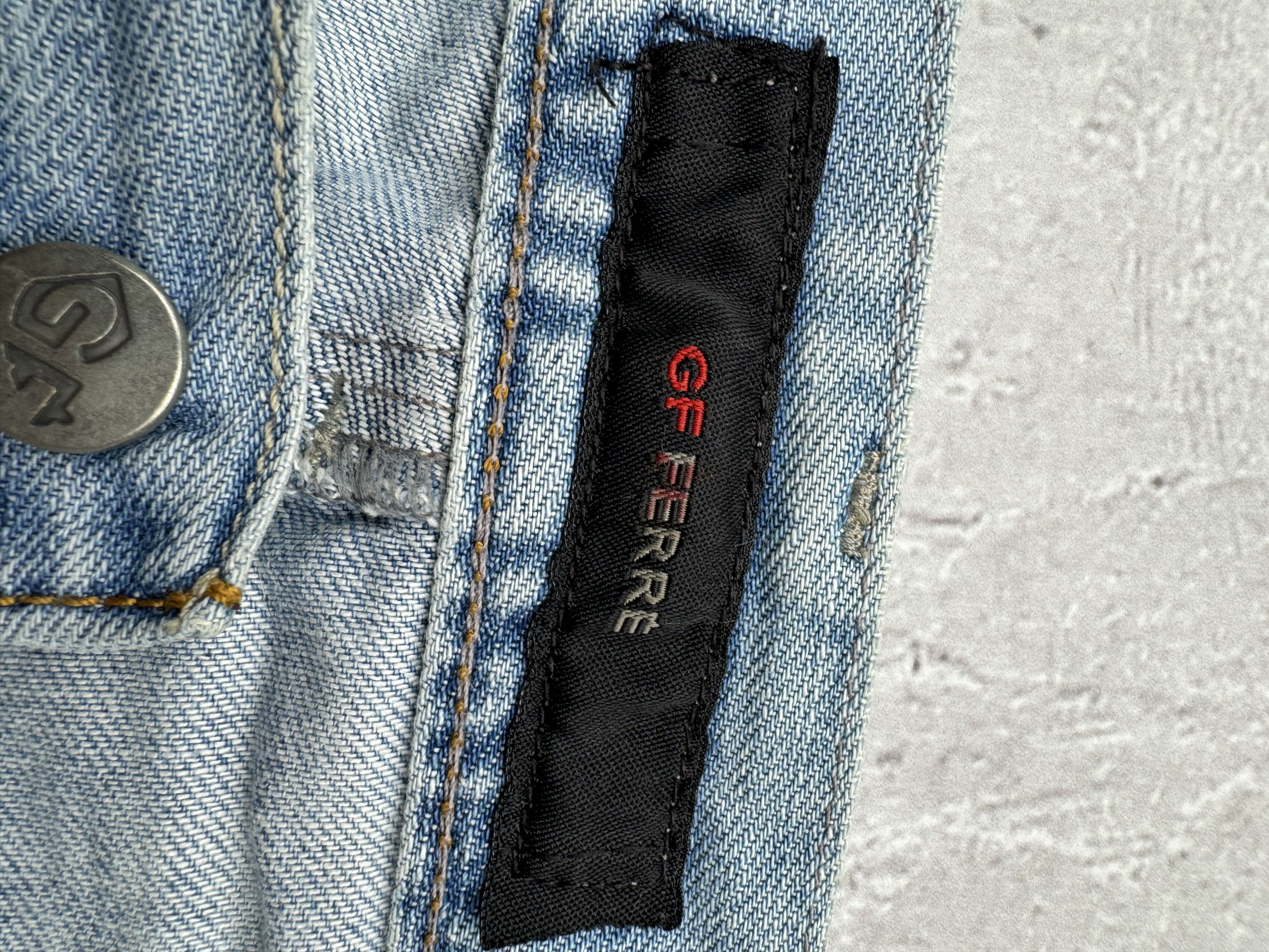Gianfranco Ferre × Vintage Gianfranco Ferre Vintage Ripped Jeans Size US 31 - 5 Thumbnail