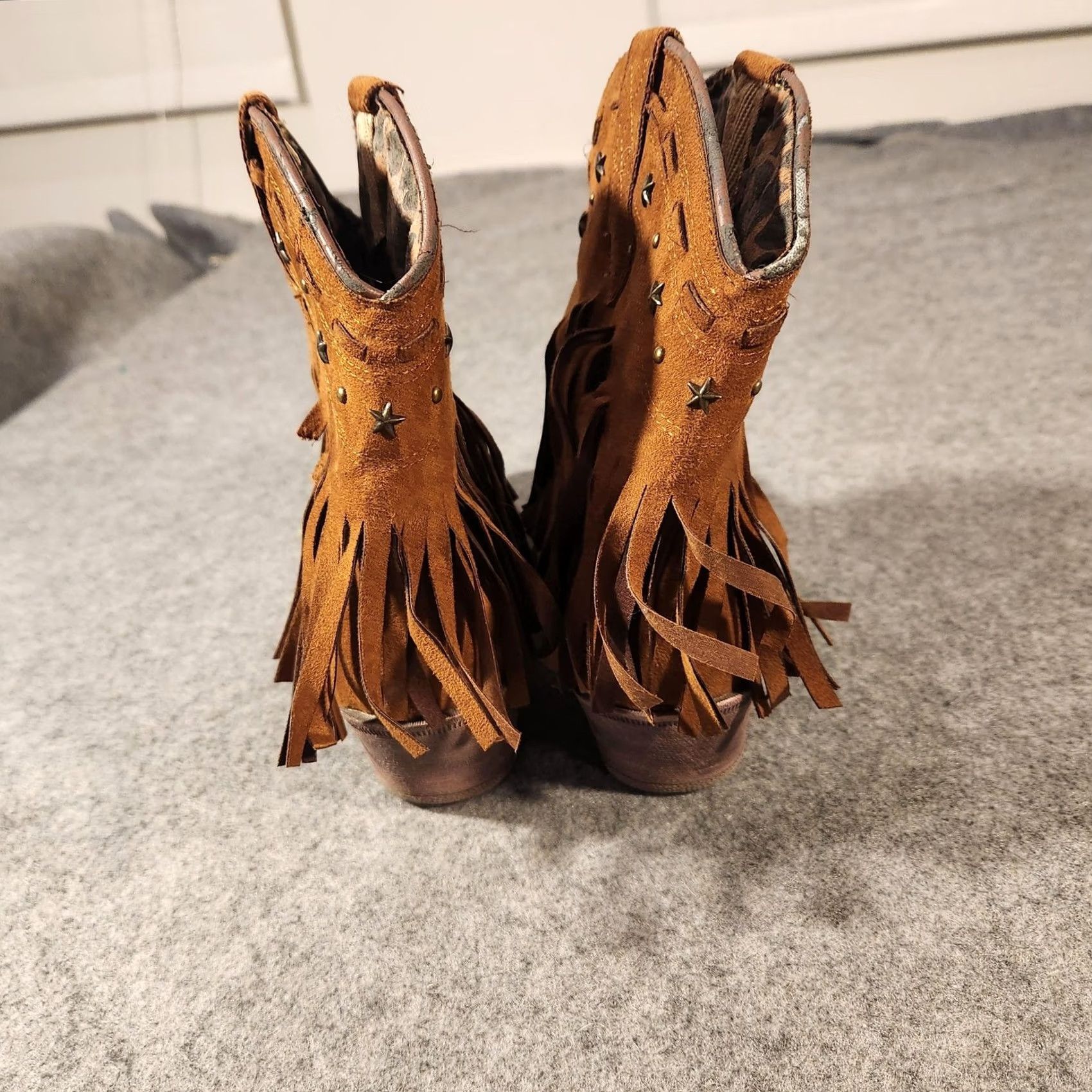 Vintage Dingo Womens Western Boot DI7448 Fringe Cowgirl Ankle Boot Brown Suede-Look Pointed Toe 6M Size US 6 / IT 36 - 5 Thumbnail