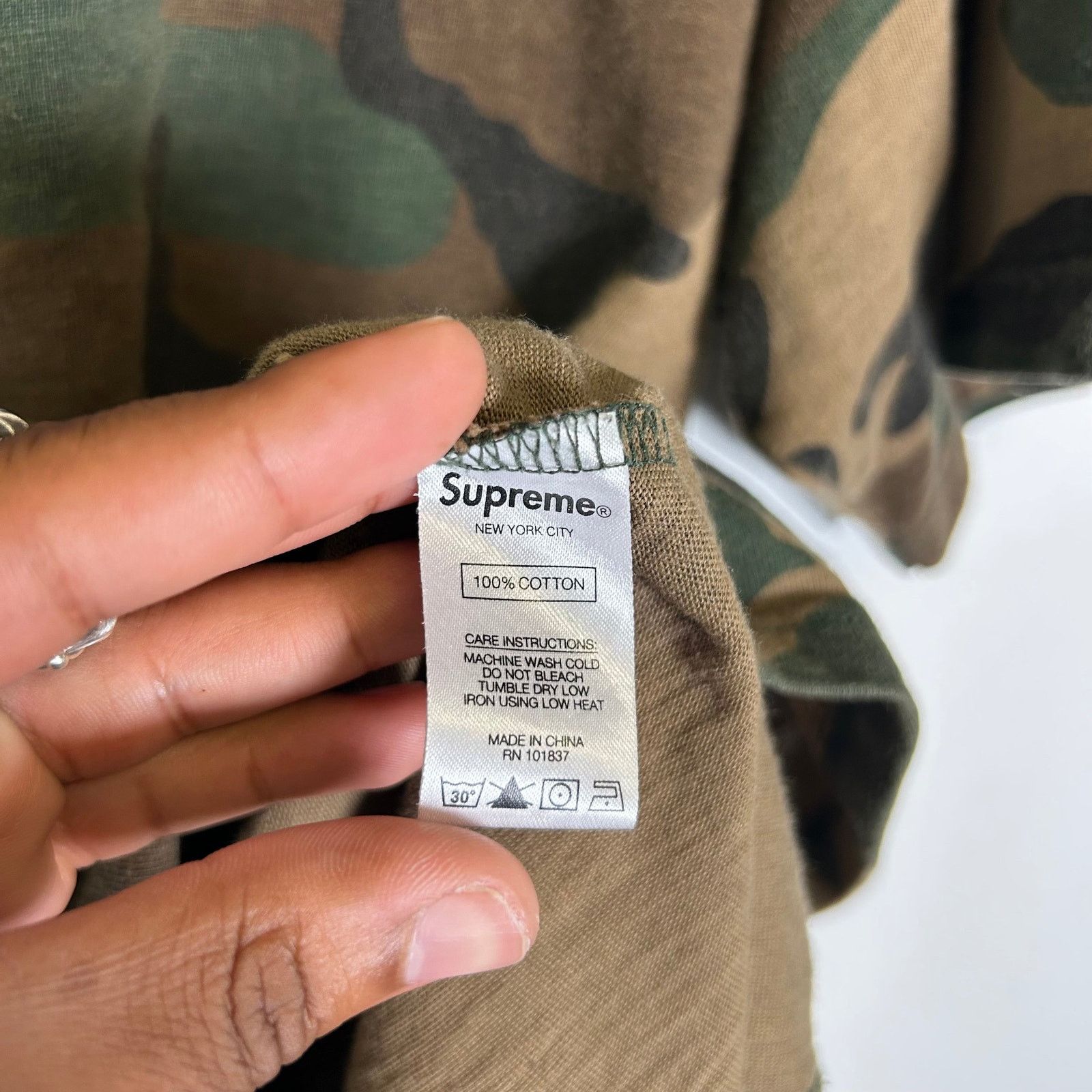 Supreme Supreme Camo Collage Logo T-Shirt Size US M / EU 48-50 / 2 - 4 Thumbnail