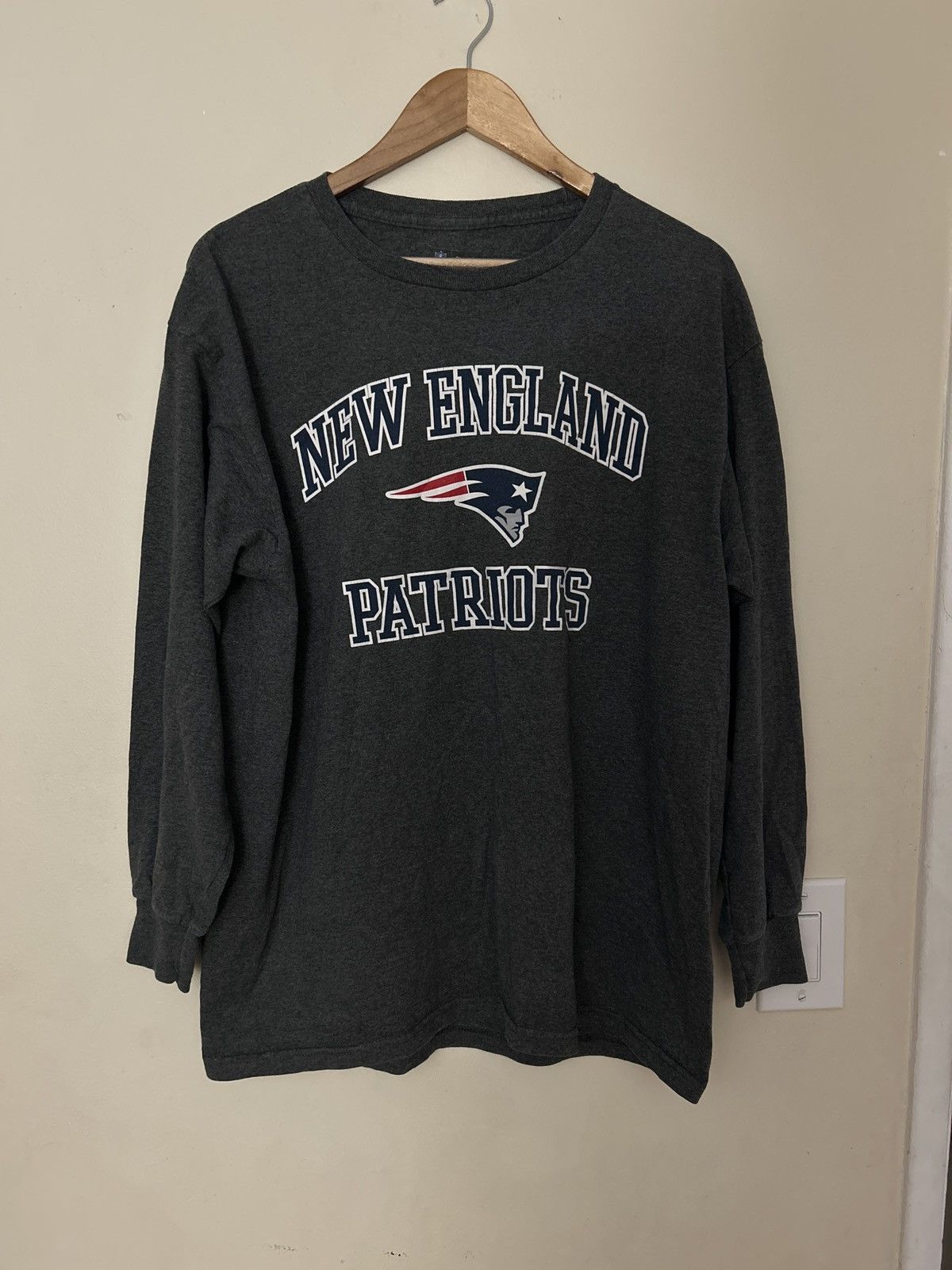 NFL × Vintage Vintage NFL 2011 New England patriots long sleeve Size US L / EU 52-54 / 3 - 1 Thumbnail