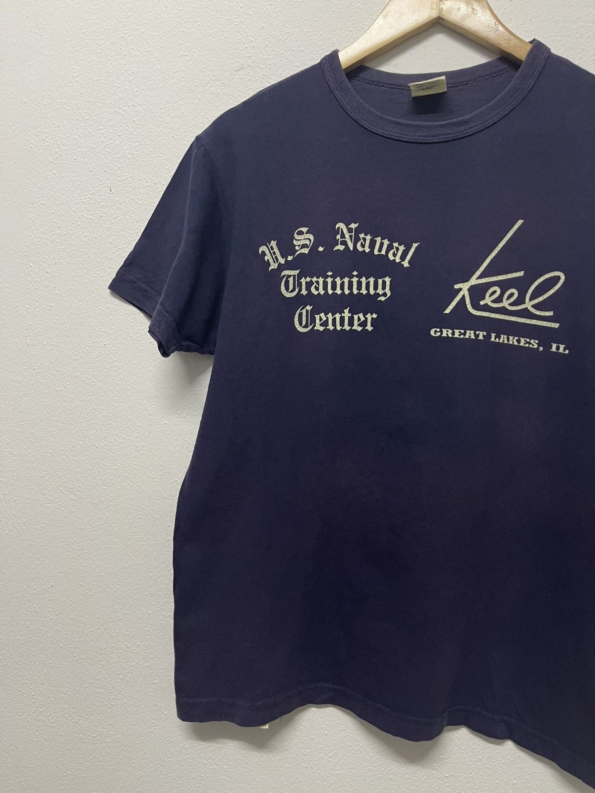 Buzz Rickson's VINTAGE BUZZ RICKSON US NAVAL TSHIRT SUN FADED Size US M / EU 48-50 / 2 - 4 Thumbnail