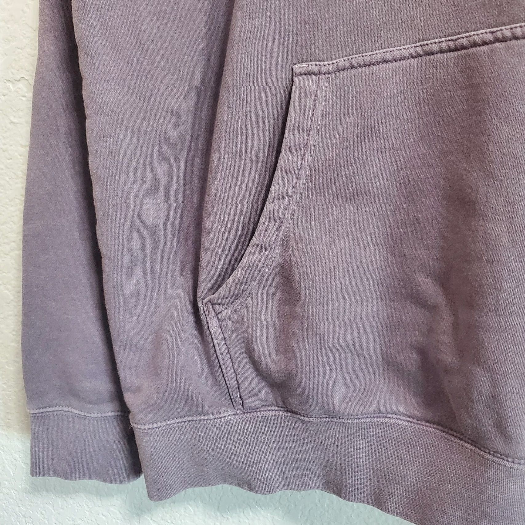 Vintage Hashira Studios Hoodie Mens Large Purple Graphic Print Pullover Fleece Lined Size US L / EU 52-54 / 3 - 6 Thumbnail