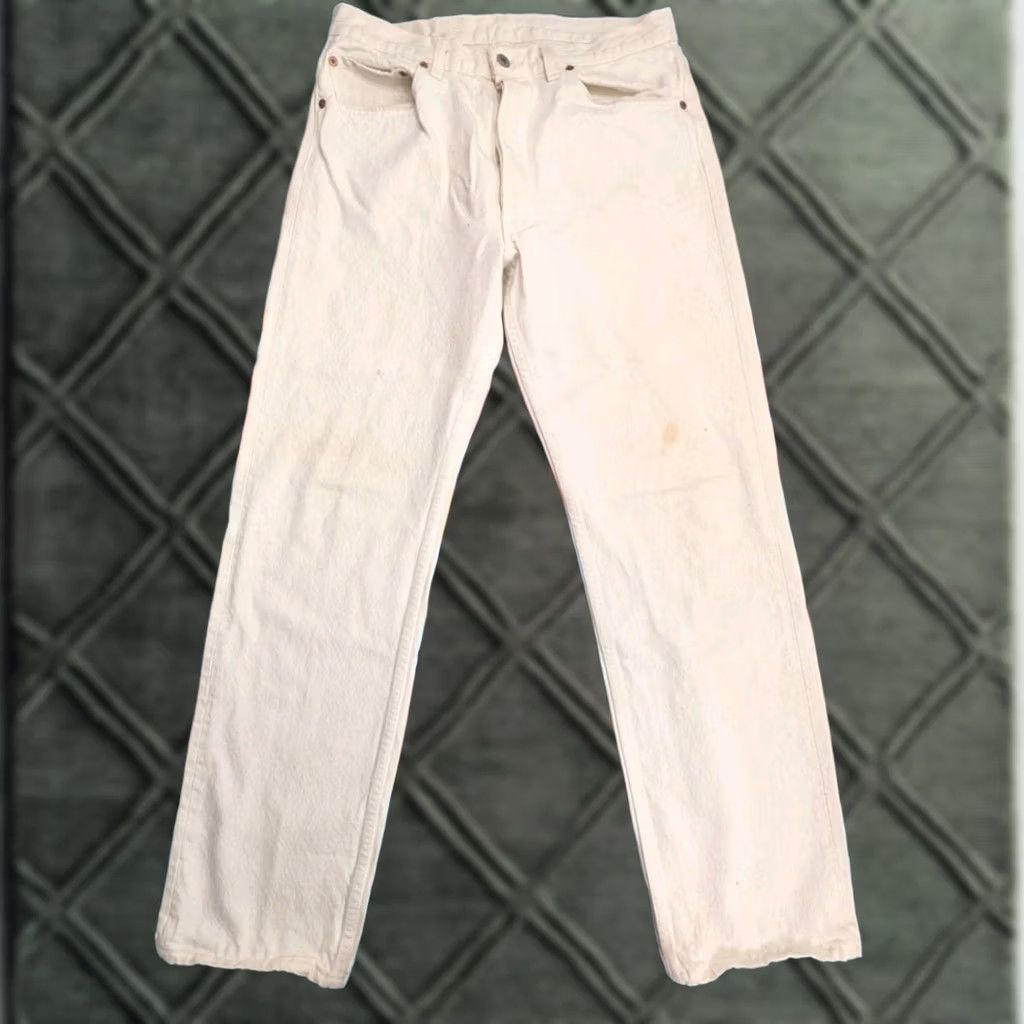 Levi's VINTAGE Levi's 501 XX Jeans White Denim Button Fly 32x31 USA 80s 90s Mens Size US 32 / EU 48 - 1 Thumbnail