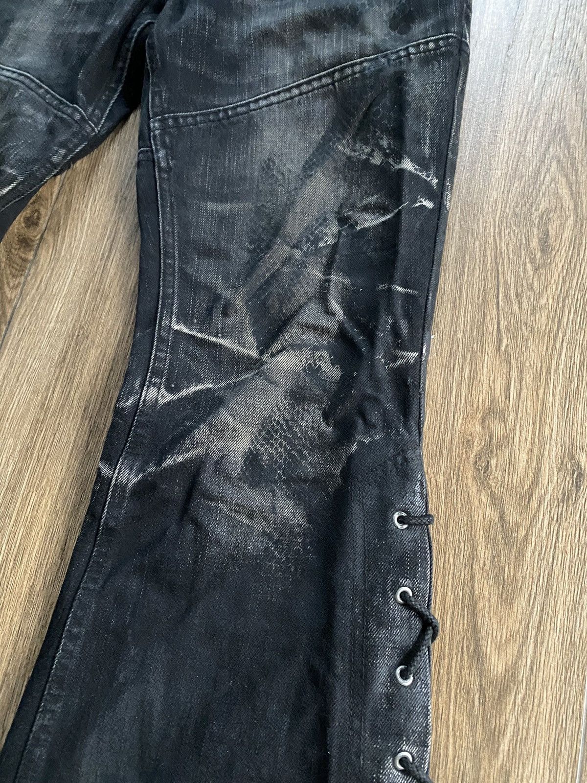 Tornado Mart Tornado Mart Wax SnakeSkin Laced Up Flared Jeans Size US 30 / EU 46 - 3 Thumbnail